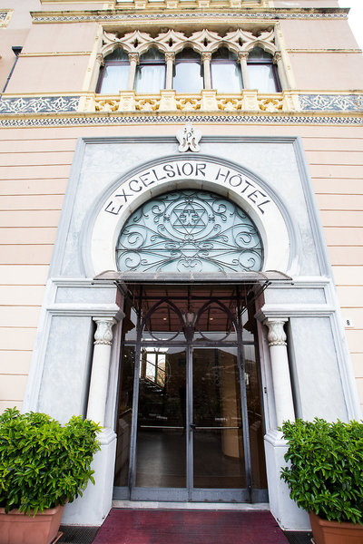 Excelsior Palace Hotel 9