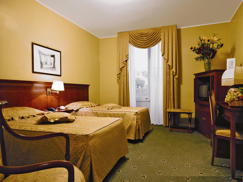 Excelsior Palace Hotel 16