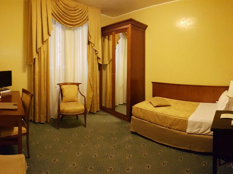 Excelsior Palace Hotel 18