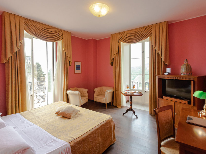 Excelsior Palace Hotel 22