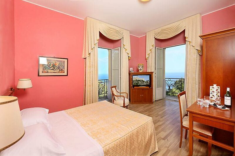 Excelsior Palace Hotel 6