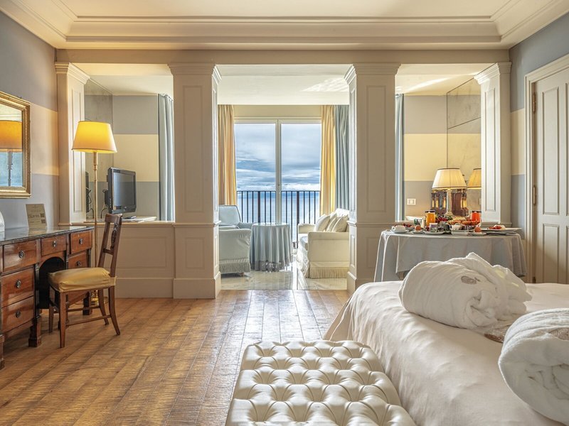 Excelsior Palace 42