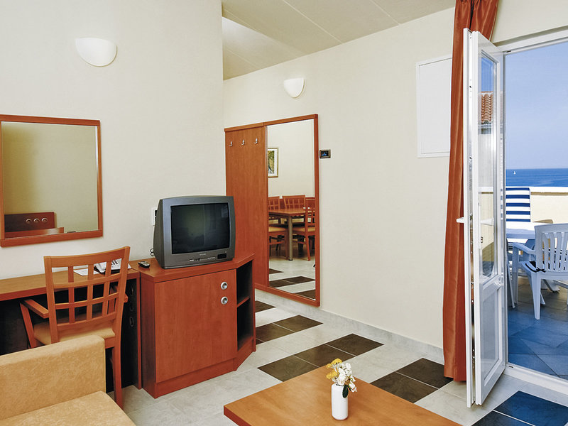 Resort Amarin Apartments 48 - Room Example