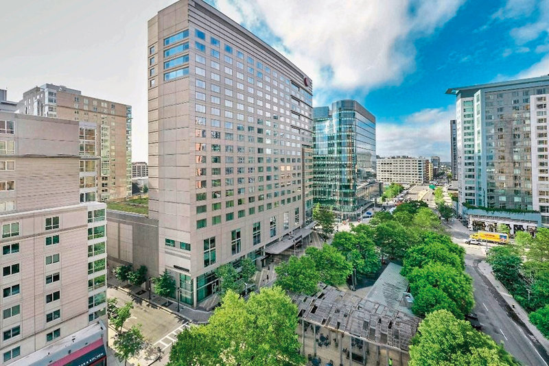 Renaissance Boston Seaport Hotel