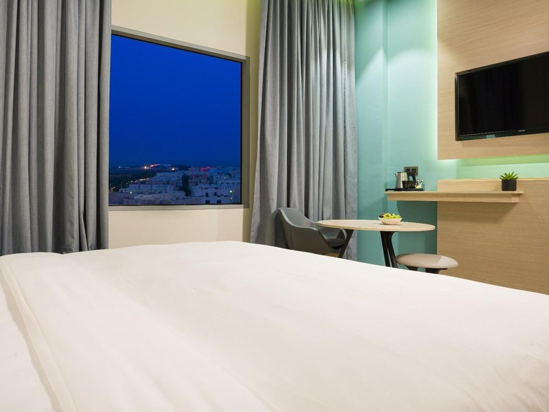 Swiss-Belinn Muscat 10