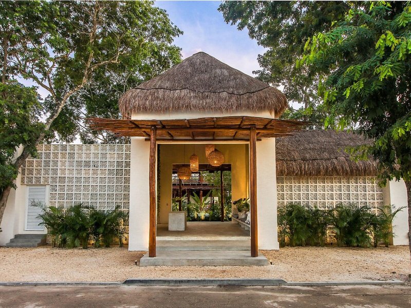Zenses Wellness And Yoga Resort 1