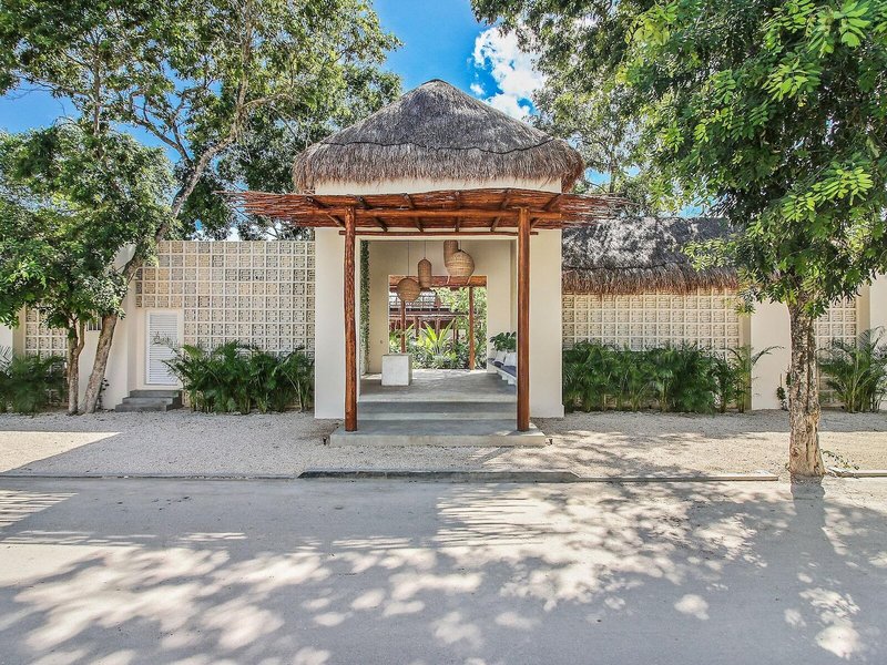 Zenses Wellness And Yoga Resort 2