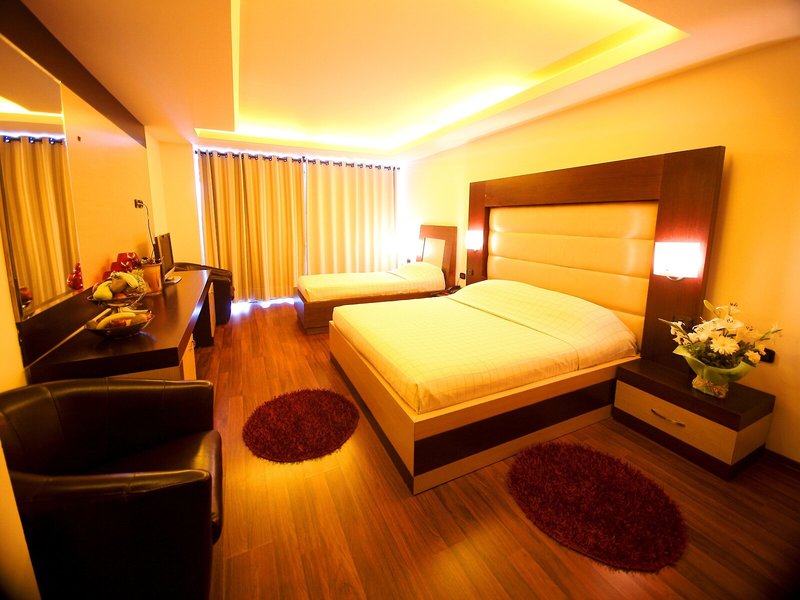 Vlora International 36 - Room Example