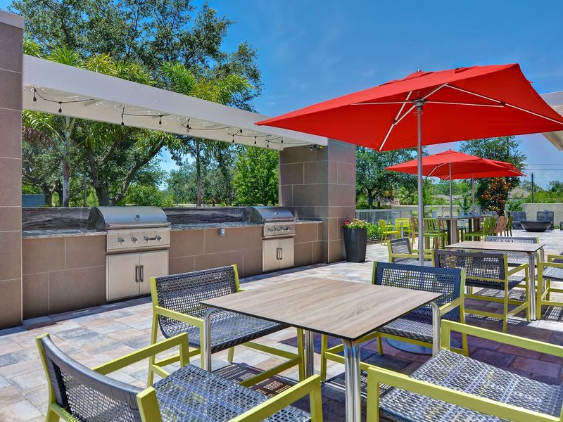 Home2 Suites by Hilton Naples I-75 Pine Ridge Road 16