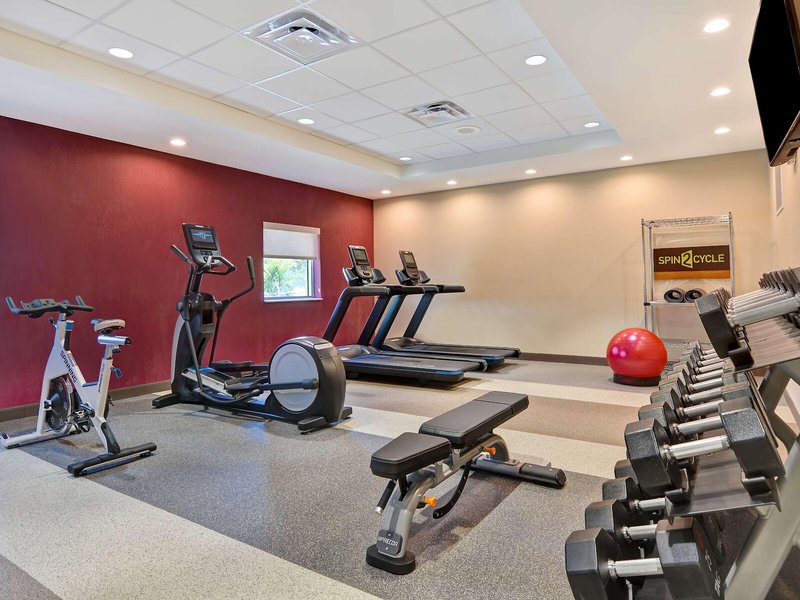 Home2 Suites by Hilton Naples I-75 Pine Ridge Road 23