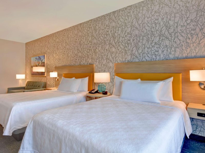 Home2 Suites by Hilton Naples I-75 Pine Ridge Road 25