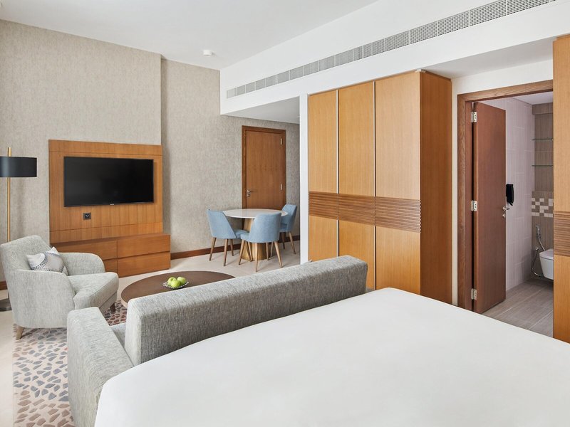 Staybridge Stes Al-Maktoum Airport 29