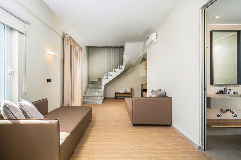 Mare Blue & Suites 3 - Room Example
