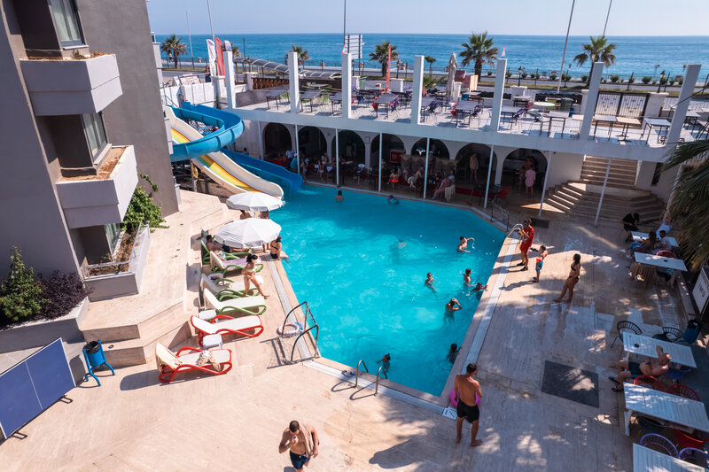 The Nora Hotels Family Club 11