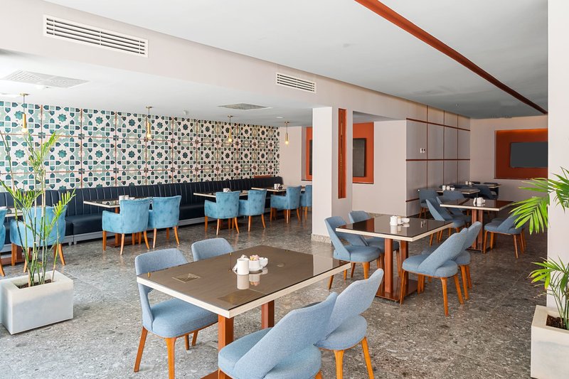 Pickalbatros Alf Leila Wa Leila Resort - Neverland Hurghada 9