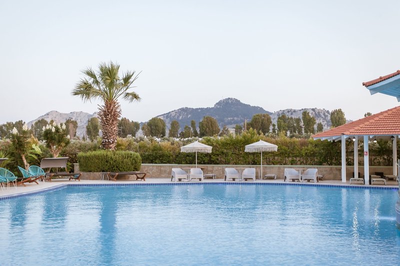 Fantasy Resort Hotel 9