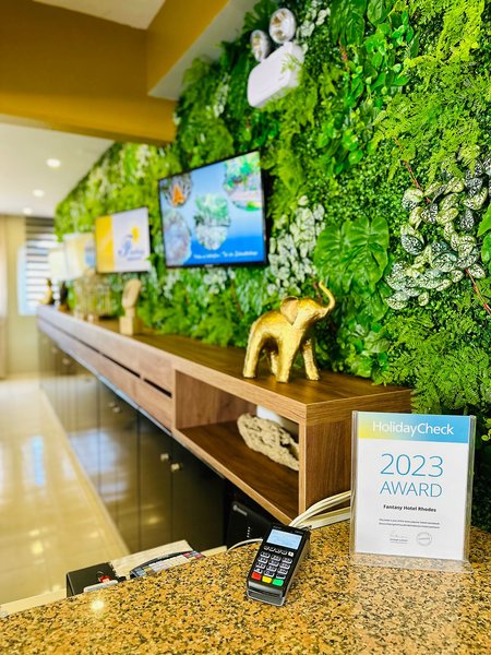 Fantasy Resort Hotel 19