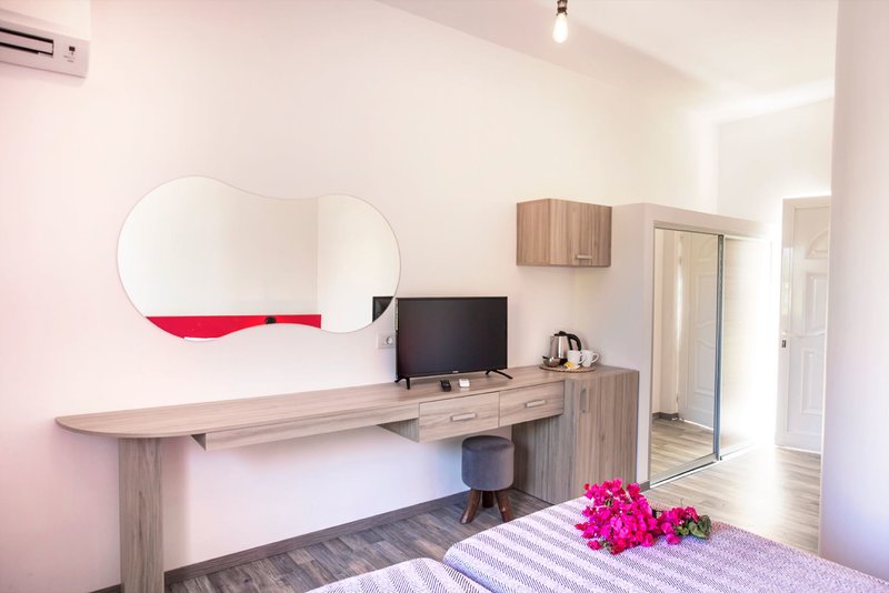 Fantasy Resort Hotel 23