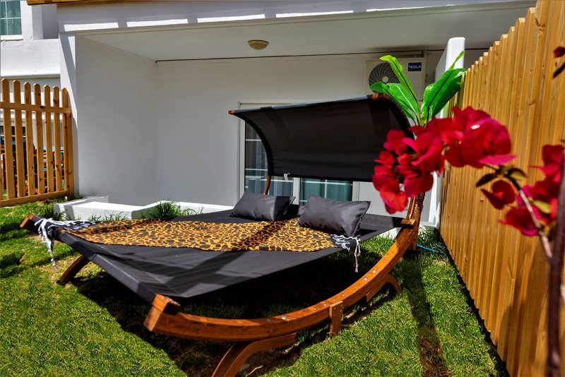 Fantasy Resort Hotel 33