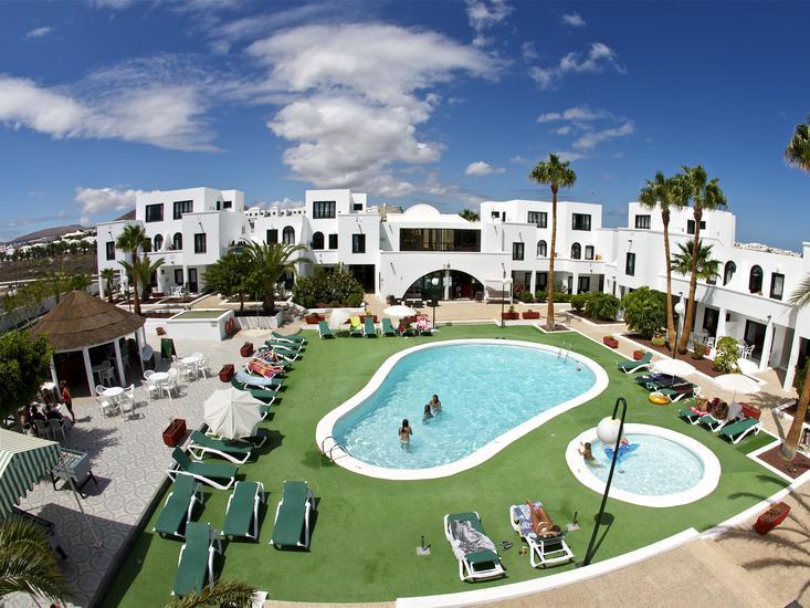 Sol Apartamentos Costa Teguise 3