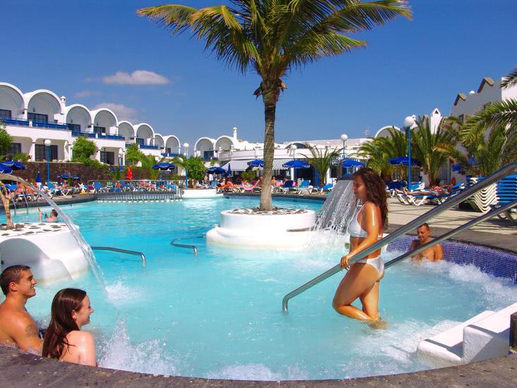 Sol Apartamentos Costa Teguise 5
