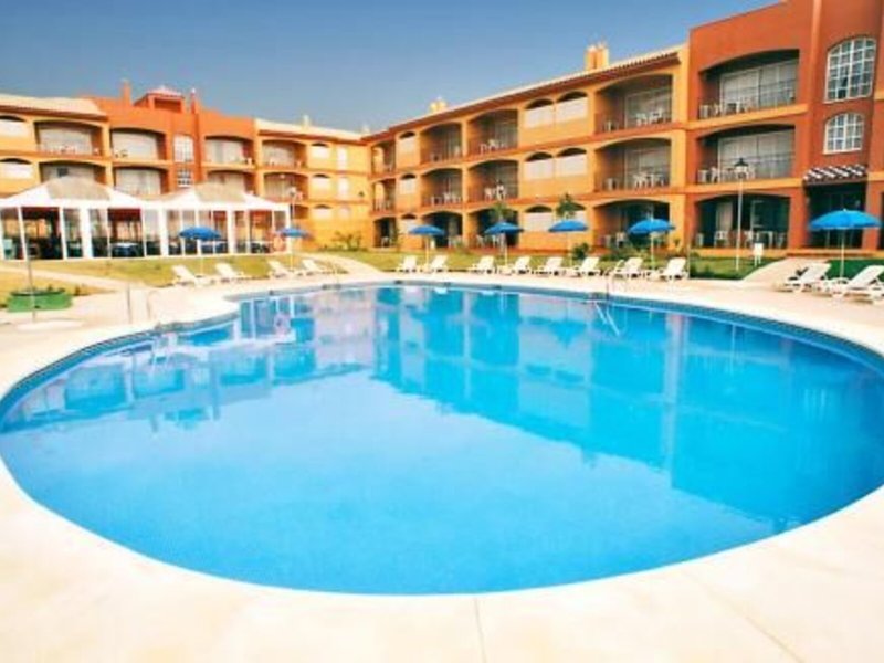 Apartamentos Leo Islamar 5