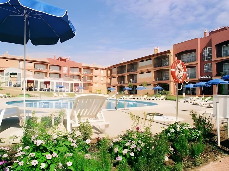 Apartamentos Leo Islamar 10