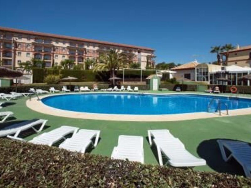 Apartamentos Leo Islamar 13