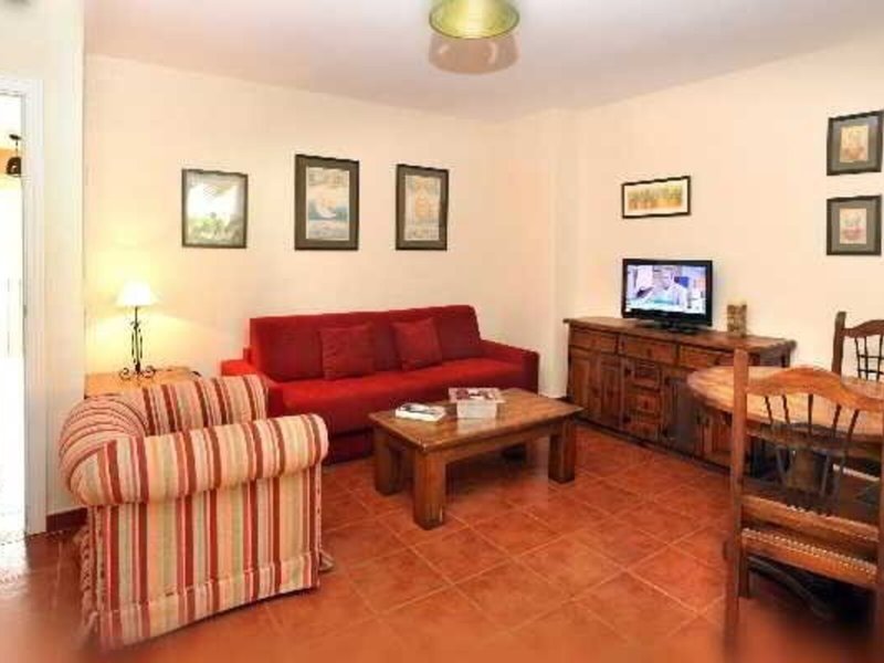 Apartamentos Leo Islamar 18