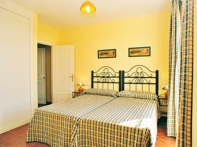 Apartamentos Leo Islamar 34