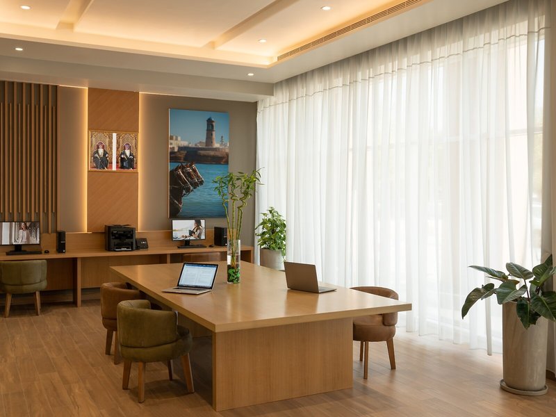 Citadines Al Ghubrah Muscat 8
