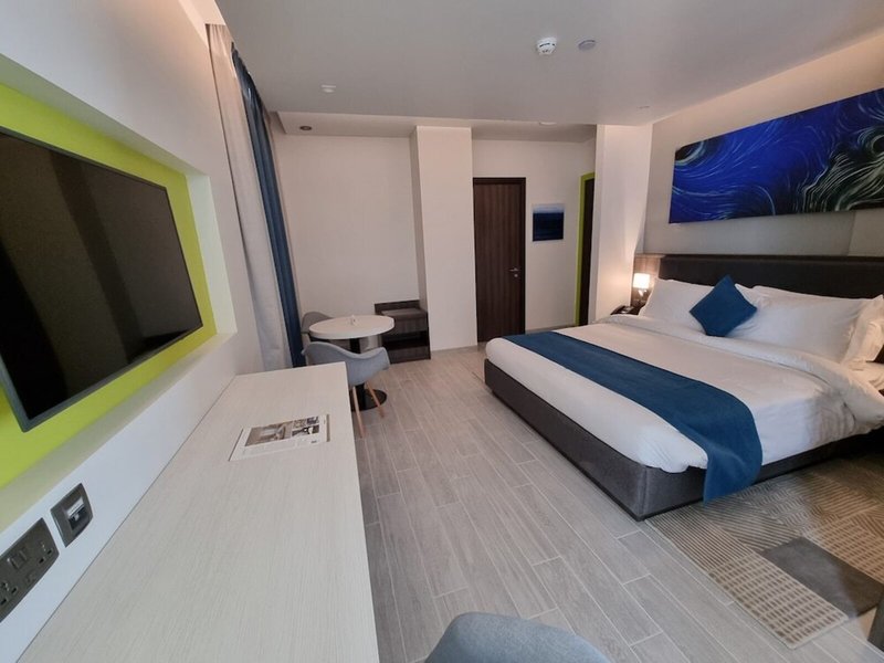 Citadines Al Ghubrah Muscat 16