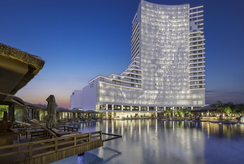 Grand Sapphire Resort 1