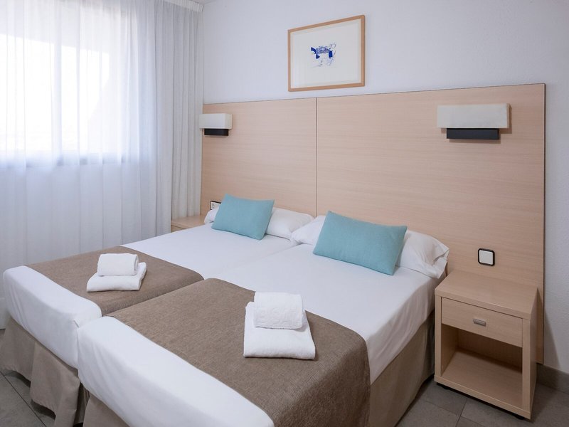 CYE Salou 26