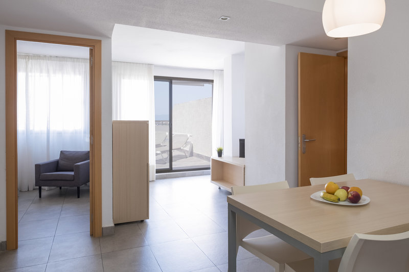 Apartaments CYE Salou 7