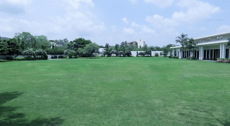 DoubleTree by Hilton Jaipur Amer 3