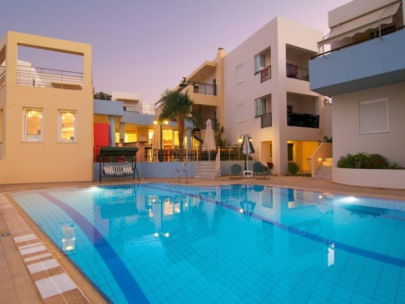 Radamanthys Apartments 14