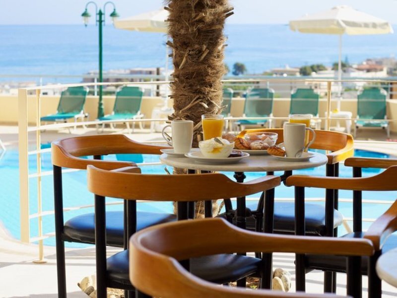 Radamanthys Apartments 18