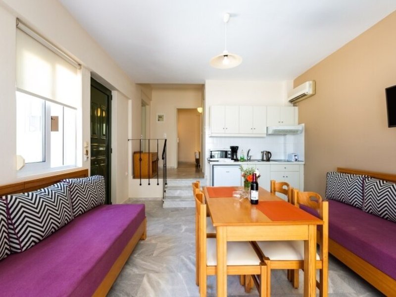 Radamanthys Apartments 21
