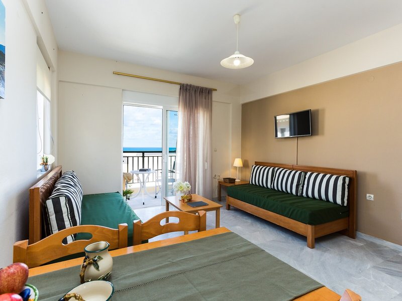 Radamanthys Apartments 28