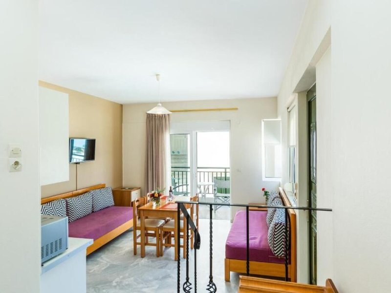 Radamanthys Apartments 32