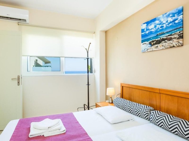Radamanthys Apartments 44