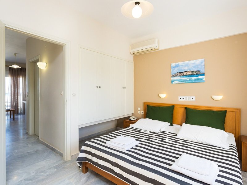 Radamanthys Apartments 48