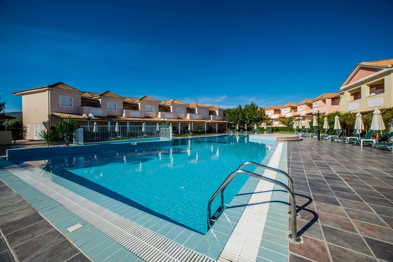 Zefyros Eco Resort 3