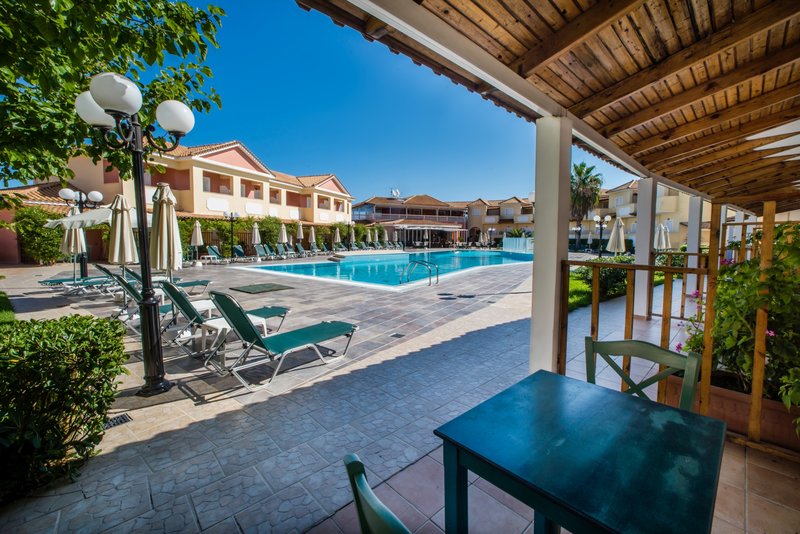 Zefyros Eco Resort 5