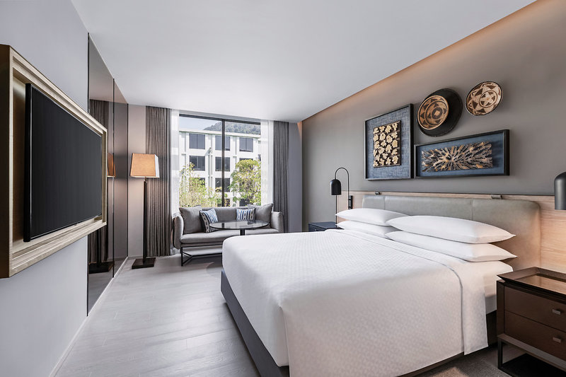 Four Points by Sheraton Phuket Patong Beach Resort 2