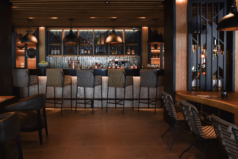 Four Points by Sheraton Phuket Patong Beach Resort 20