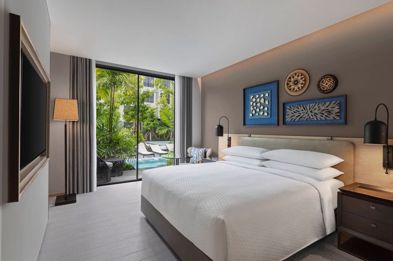 Four Points by Sheraton Phuket Patong Beach Resort 2