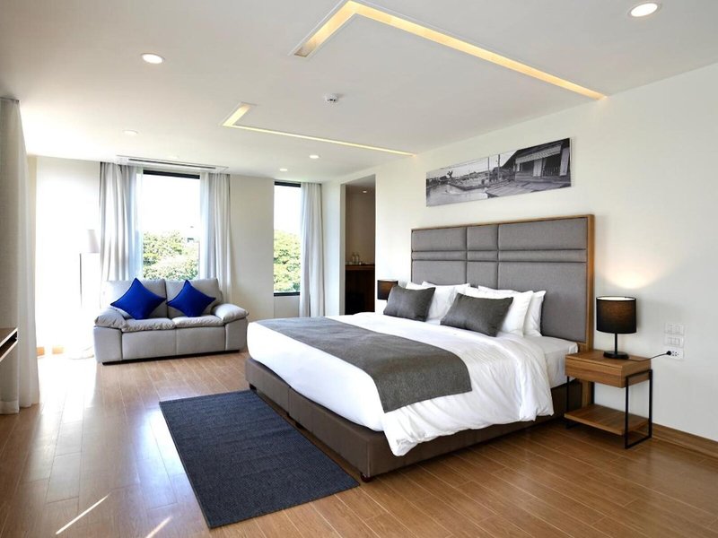 Canalis Suvarnabhumi Airport Hotel 38
