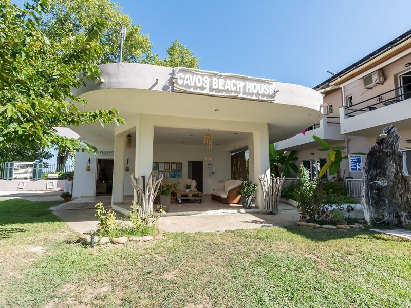 Cavos Beach House 3